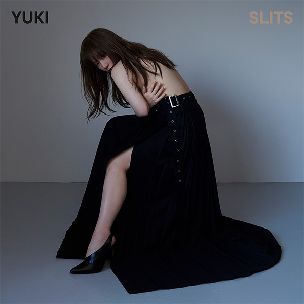 SLITS【初回限定盤】